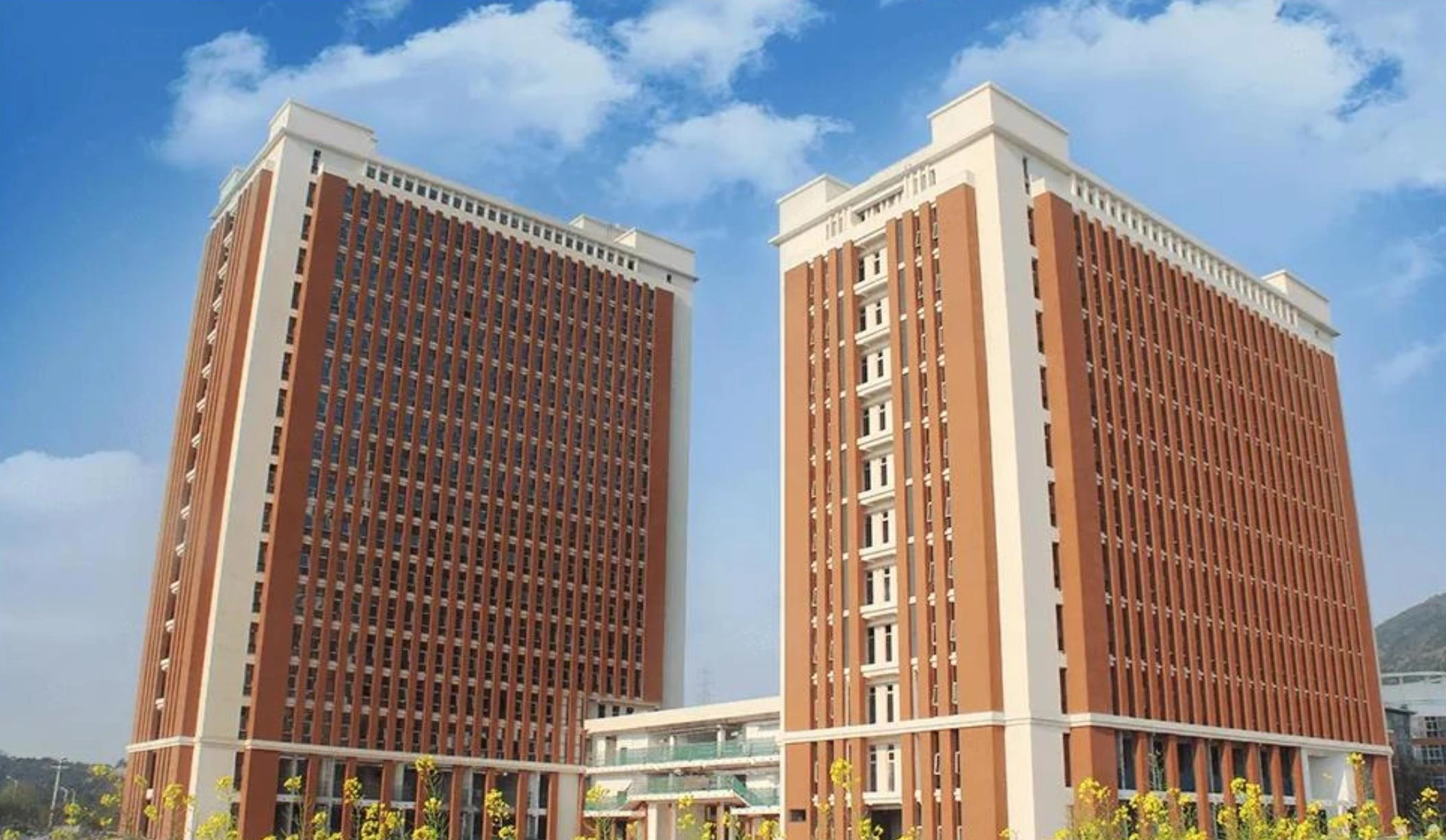 Twin university research towers with vertical facade bays in Wenzhou